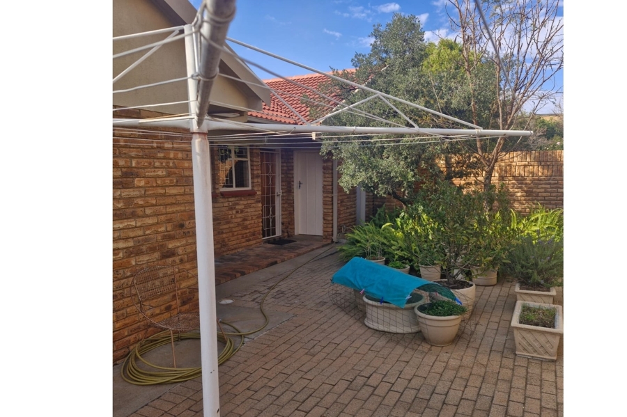 4 Bedroom Property for Sale in Doringkruin North West